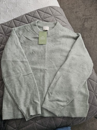 Grey jumper with small - h&m,