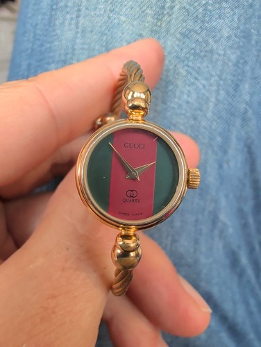 Gucci women quartz - gucci,