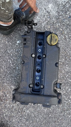 Engine cylinder with valve - cylinder,