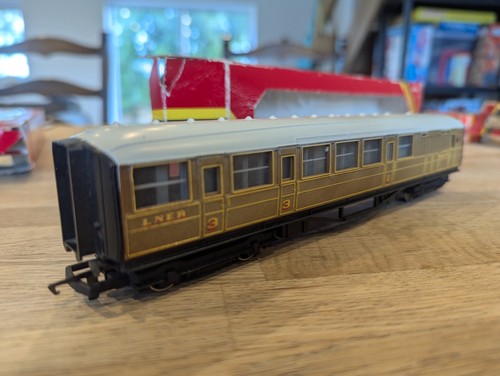 Hornby gauge lner teak - hornby, oo