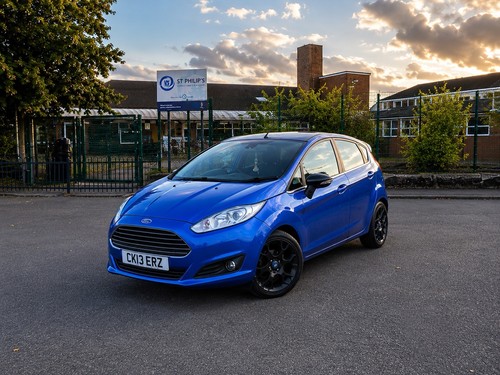 2013 ford fiesta 25l - ford, petrol