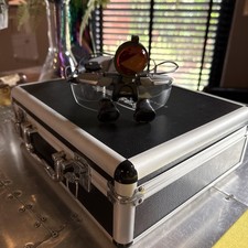 Orascoptic 2.5 Loupes Freedom with integrated light and battery pack