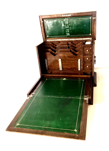 Antique oak stationery - oak,