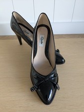 Clarks Narrative Deeta Bombay