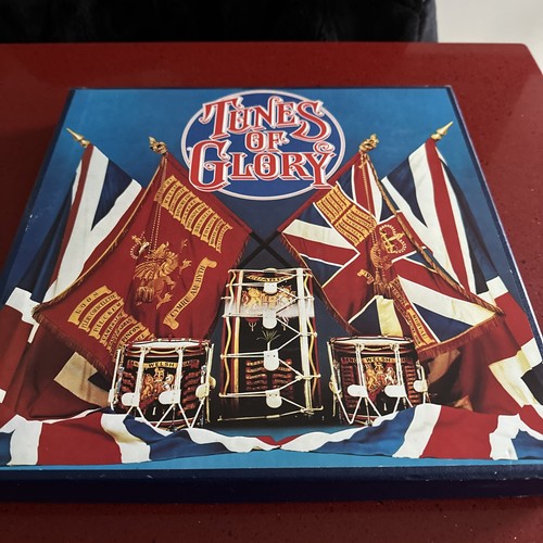 Readers digest tunes glory - readers,