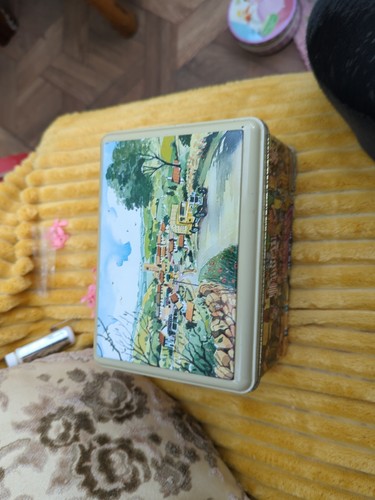 Vintage ringtons tea - tea, tin