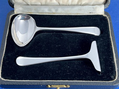 Nice vintage boxed solid - nice,