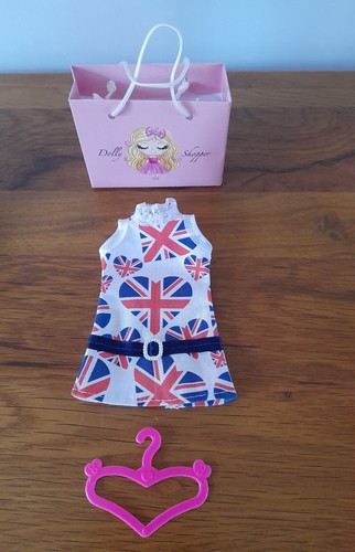 Sindy hand sewn - hand,