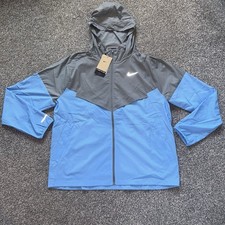 Nike Impossibly Light