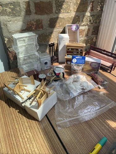 The dolls house emporium - 1:12,
