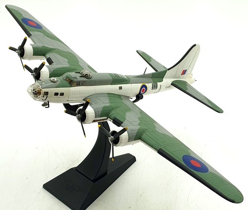 Corgi aa33303 boeing b 17 - corgi,