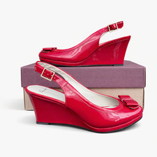 Clarks Womens Wedge Sandals
