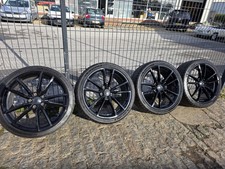 VW Genuine 19 Pretoria Alloys Wheels and Tyres