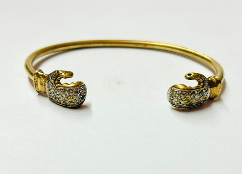 9ct solid gold - "9ct, glove