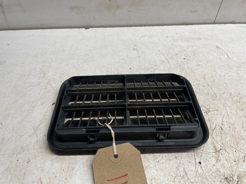 Ford kuga rear body vent - body,