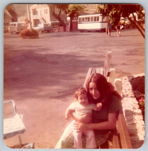 Vtg color snapshot mother - color,