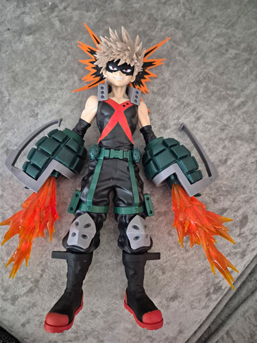 Mcfarlane toys katsuki bakugo - toys,