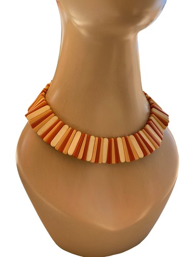 Avon peach cream lucite - peach,