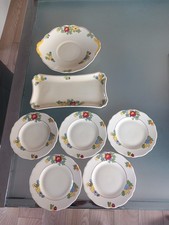  Royal Doulton MINDEN D5334 AFTERNOON TEA SET. 5 PLATES, TRAY & CAKE PLATE
