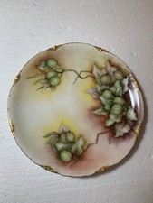 VTG Hand Painted Green Berries