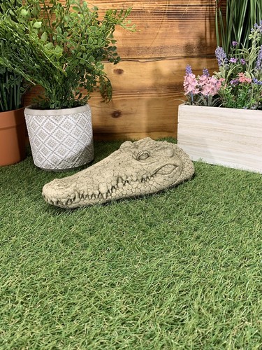 Stone garden crocodile - garden,