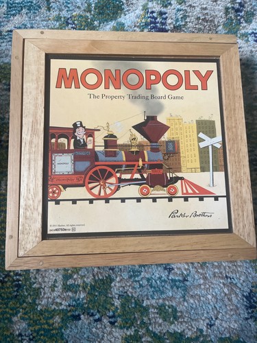 Monopoly deluxe wooden board - deluxe,