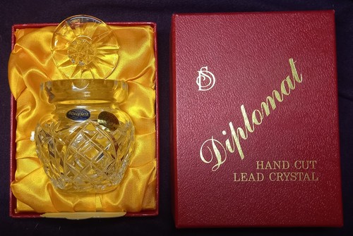 Lead crystal cut - lead, lidded