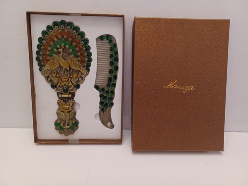 Hand mirror comb set - hand,