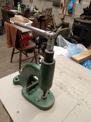 Roofing slate holer - tool., this
