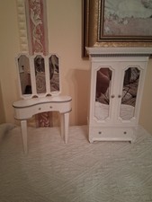 Bratz World Cloe's House Room furniture set vanity closet playset 2008 Cloe