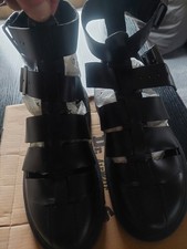 Doc Martins Geraldo sandals