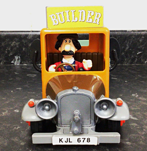 Vintage 2005 postman pat - vintage,