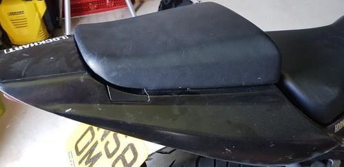 Suzuki sv650 1000 - pillion, seat