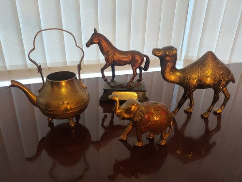 Brass ornaments job - job, lot