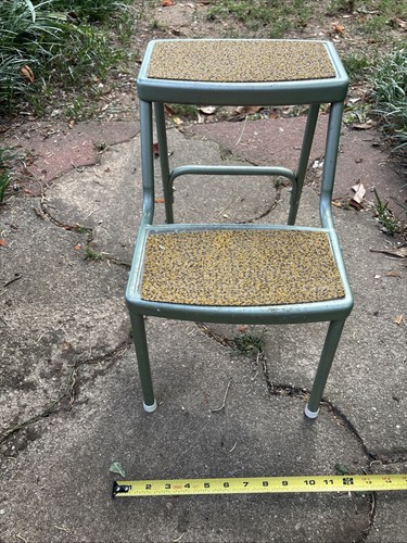 Vintage step stool - 2, step-stool