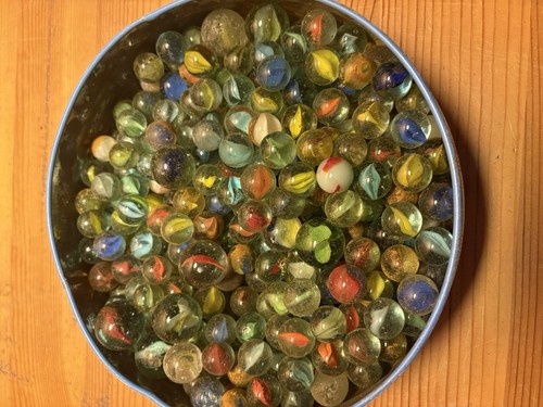Large tin vintage glass - of,