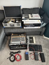 Mixer / Amp/ Guitar processor / Pedals (Europower PMP 4000 / EPQ 450 / Zoom 850)