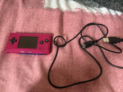 Nintendo game boy micro - game, pink