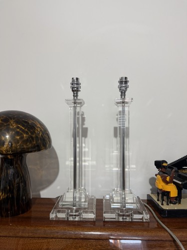 Pair quality crystal column - of,