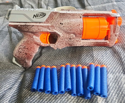 Nerf strike elite strongarm - n-strike,