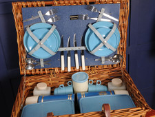 Lovely Vintage Wicker  Picnic