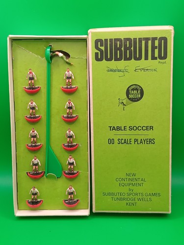 Subbuteo team southampton - team,