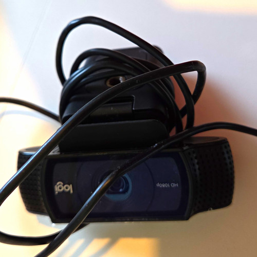 Logitech 1080p 30fps - logitech, usb
