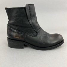 Diesel Black Distressed