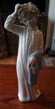 Large Lladro/Nao Boy Figurine