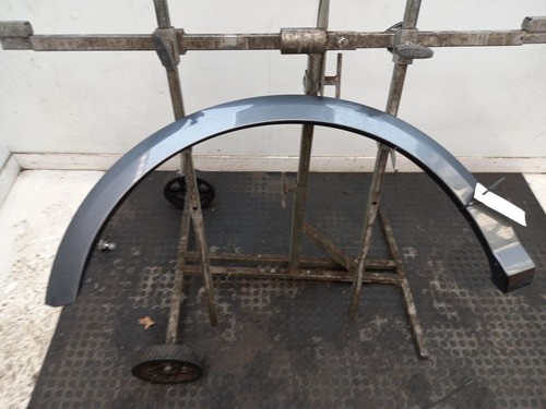Audi wheel arch moulding - audi,