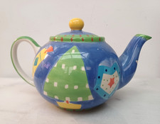 Whittard of Chelsea Small Christmas Tree Tea Pot 5" Tall Star Cracker Dishwasher