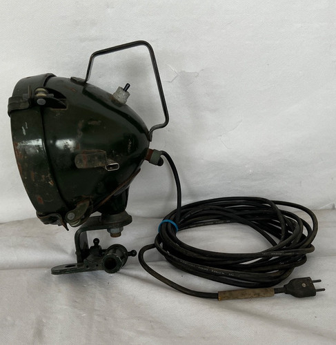 Military vehicle searchlight - vehicle,