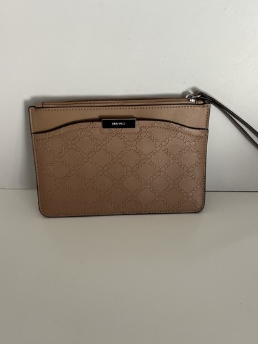 Beige clutch handbag nine west - handbag,