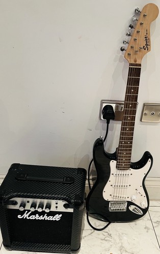 Squire mini stratocaster - mini,